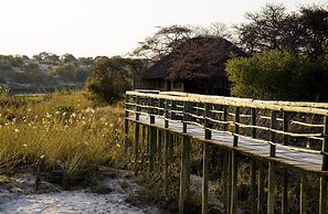 Hakusembe River Lodge