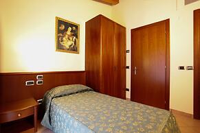 Garda Family House
