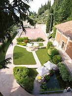 Garda Family House