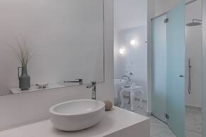 Canaves Oia Suites - Small Luxury Hotels of the World