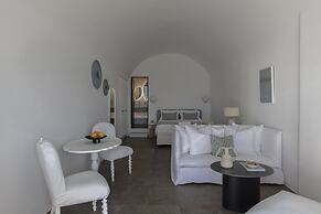 Canaves Oia Suites - Small Luxury Hotels of the World