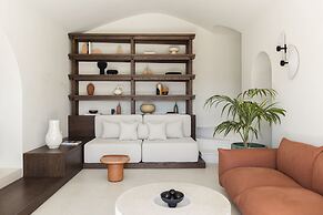 Canaves Oia Suites - Small Luxury Hotels of the World