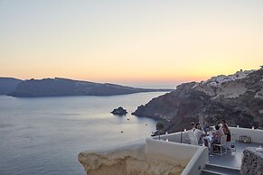 Canaves Oia Suites - Small Luxury Hotels of the World