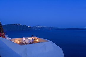 Canaves Oia Suites - Small Luxury Hotels of the World