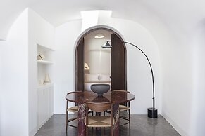 Canaves Oia Suites - Small Luxury Hotels of the World