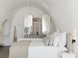 Canaves Oia Suites - Small Luxury Hotels of the World