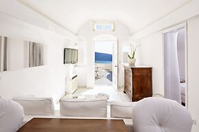 Canaves Oia Suites - Small Luxury Hotels of the World