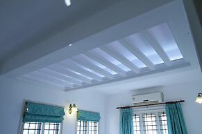 Fort Beach Service Apartment