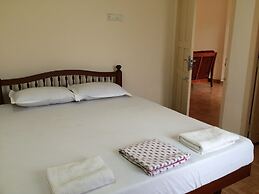 Fort Beach Service Apartment