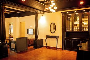 Fort Beach Service Apartment