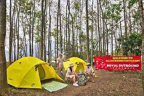 Royal Caravan Hotel Trawas