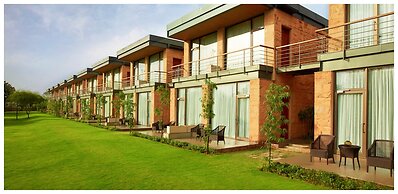 Taj Damdama Lake Resort & Spa, Gurugram