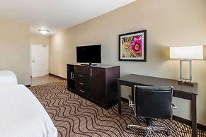 La Quinta Inn & Suites by Wyndham Artesia