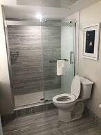 Fenwick Shores, Tapestry Collection by Hilton