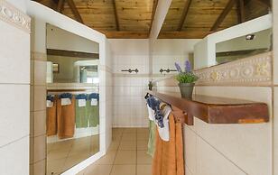 deVos - The Private Residence