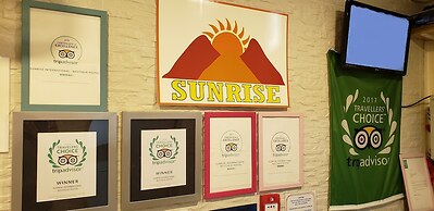 Sunrise International - Boutique Hostel