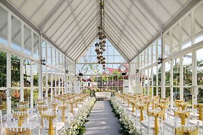 Royal Hotel and Villa Batu