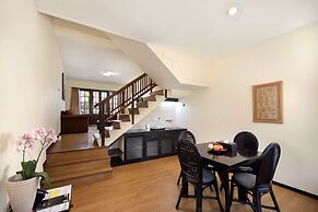 Royal Hotel and Villa Batu