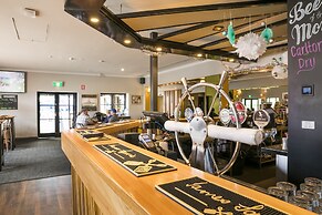 Nightcap at the Ship Inn