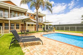 Nightcap at the Ship Inn