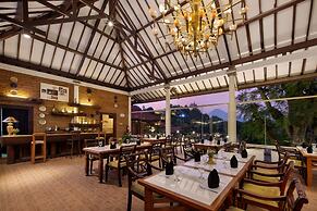 Royal Hotel and Villa Trawas