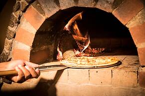 First Group Qwantani