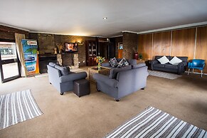 First Group Qwantani