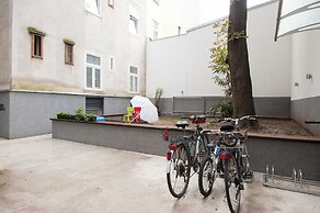 Royal Resort Apartments Westbahnhof