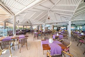 Aska Just In Beach – All Inclusive