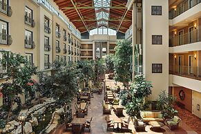 Woolley’s Classic Suites