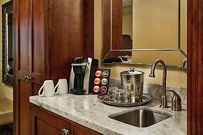 Woolley’s Classic Suites