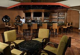 Woolley's Classic Suites Denver Airport