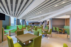 Holiday Inn Express Zhengzhou Airport by IHG