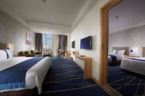 Holiday Inn Express Zhengzhou Airport by IHG