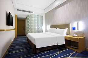 Holiday Inn Express Zhengzhou Airport by IHG