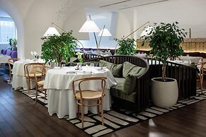 Radisson Collection Hotel, Old Mill Belgrade