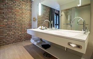Radisson Collection Hotel, Old Mill Belgrade