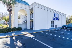 Motel 6 Townsend, GA