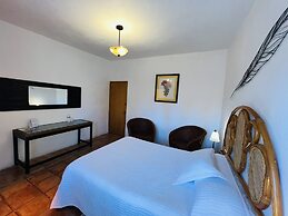 Hotel Parador Vernal