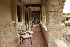 Hotel Parador Vernal