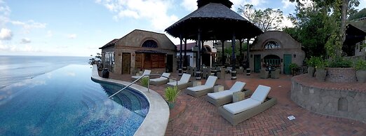 Caille Blanc Villa & Hotel - Adults Only