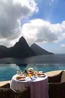 Caille Blanc Villa & Hotel - Adults Only