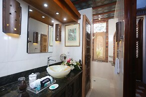 Caille Blanc Villa & Hotel - Adults Only