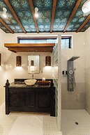 Caille Blanc Villa & Hotel - Adults Only