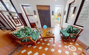 Caille Blanc Villa & Hotel - Adults Only