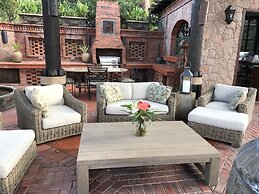 Caille Blanc Villa & Hotel - Adults Only