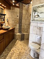 Caille Blanc Villa & Hotel - Adults Only