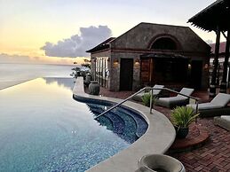 Caille Blanc Villa & Hotel - Adults Only