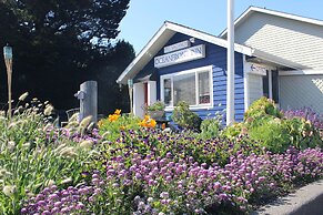 Oceanfront Inn at Shelter Cove