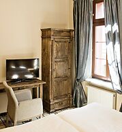 Five Stars Bed&Breakfast